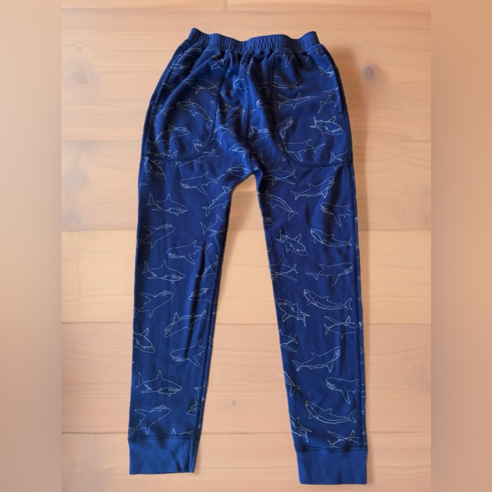 Hanna Andersson Shark Print Jogger Pants – Size 12 (150 cm)
